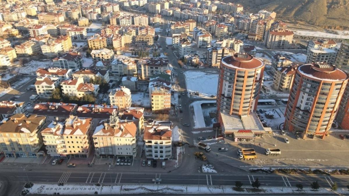 Gazi Caddesindeki altyapı &ccedil;alışmaların startını Başkan Savran verdi