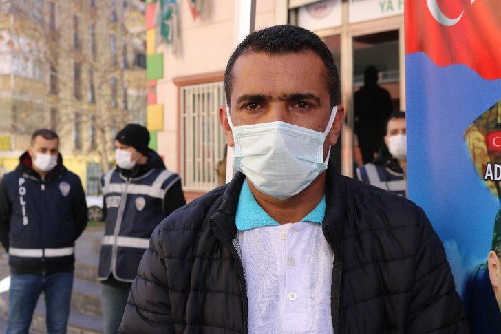 HDP önündeki aileler 540 gündür çocuklarından gelecek haberi bekliyor G2