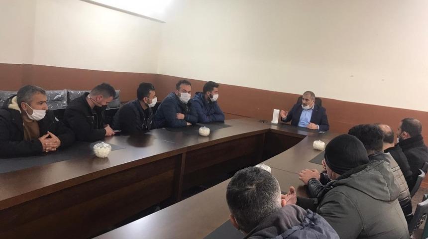 Şenoba Belde Belediye Başkanı Babat, esnafla bir araya geldi