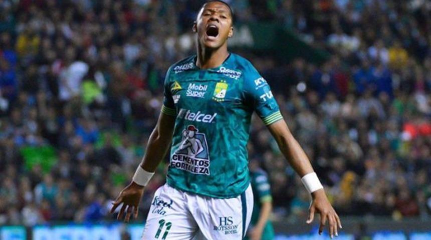 Galatasaray, Kolombiyalı sol bek Yairo Moreno ile anlaşma sağladı