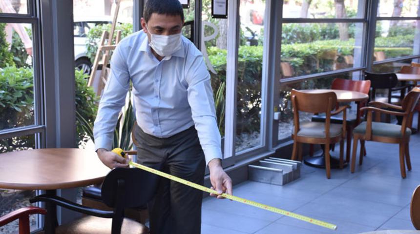 Hafta sonu yasakları ne zaman kalkacak? Hangi illerde normalleşme başlayacak? Kafe ve restoranlar ne zaman açılacak?