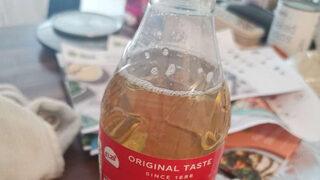 Yemek siparişinden bir şişe idrar çıktı