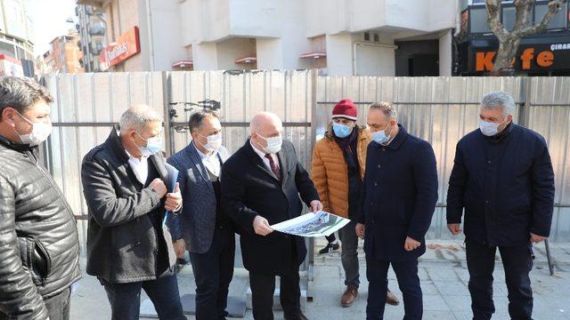 Darıca’nın Çınarlatı Meydanında yenileme çalışmalar başladı