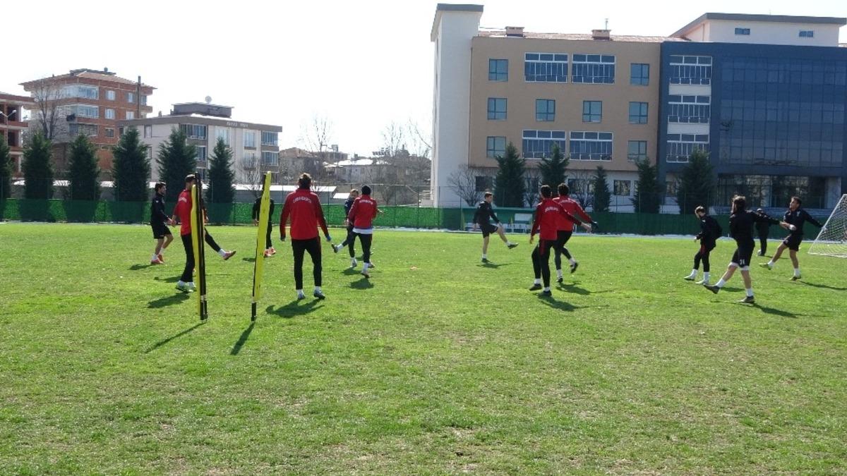 &Ccedil;arşambaspor&rsquo;da Arhavispor mesaisi başladı