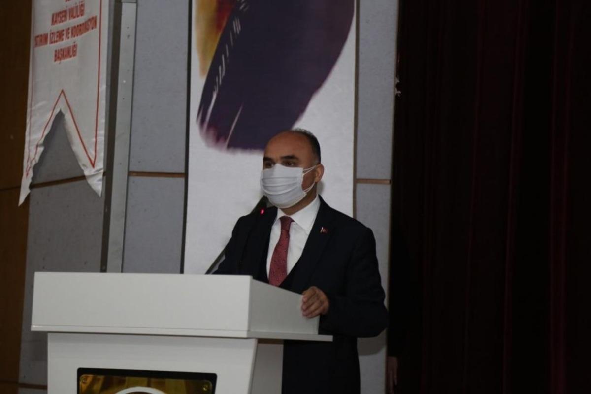 Kayserili muhtarlara &rsquo;Temel Afet ve Farkındalık Eğitimi&rsquo; verildi