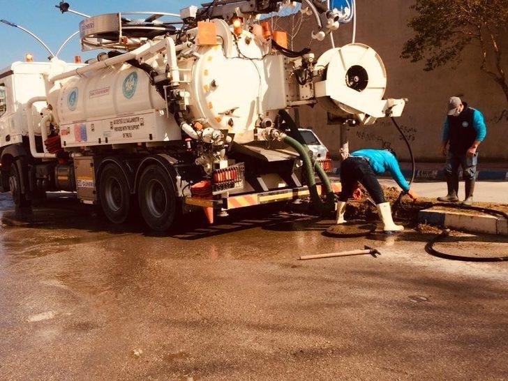 Kanalizasyondan çıkanlar şaşırttı G3