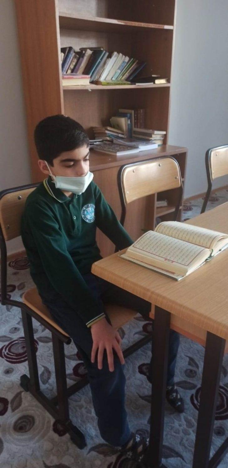 Kur’an-ı Kerim’i güzel okuma birincisi Darende’den G2