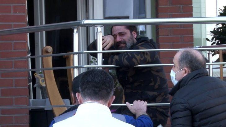 (ÖZEL) Beylikdüzü’nde şarkıcı Çılgın Sedat’ın evinde yangın çıktı G1