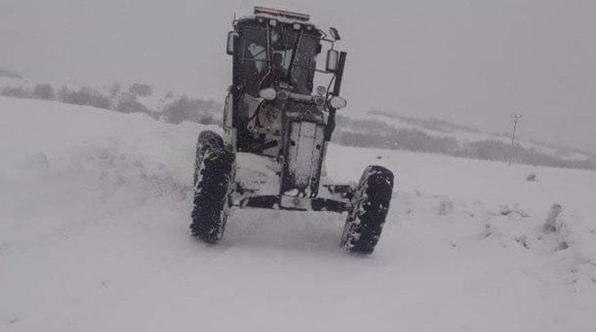 Bingöl’de kapalı köy yolu kalmadı