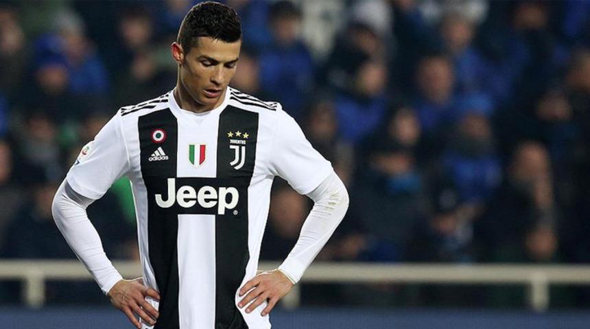Cristiano Ronaldo, Juventus'tan ayrılıyor! PSG...