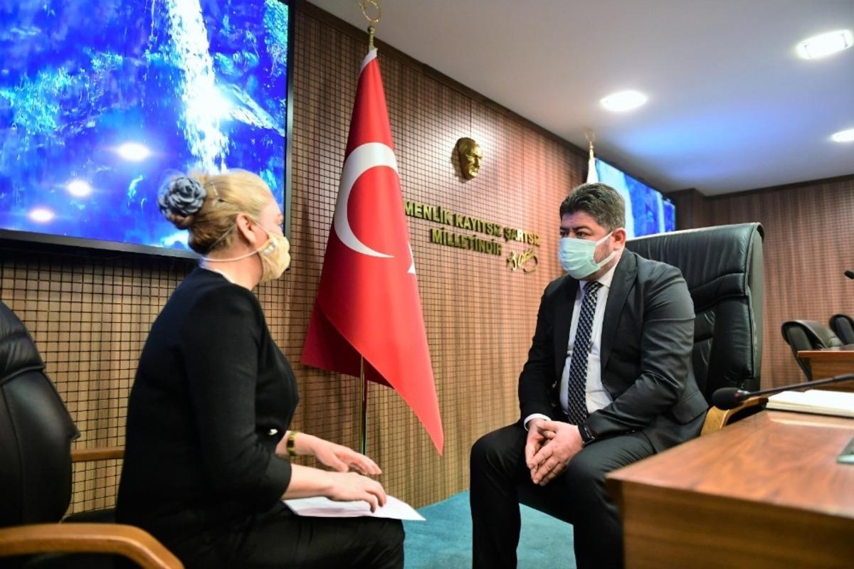 Başkan T&ouml;ren, halk g&uuml;n&uuml; buluşmalarını s&uuml;rd&uuml;r&uuml;yor