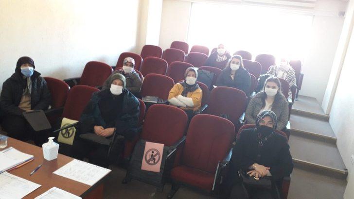 Kadınlar mesleki eğitim kursuyla altın bilezik sahibi oluyor G5