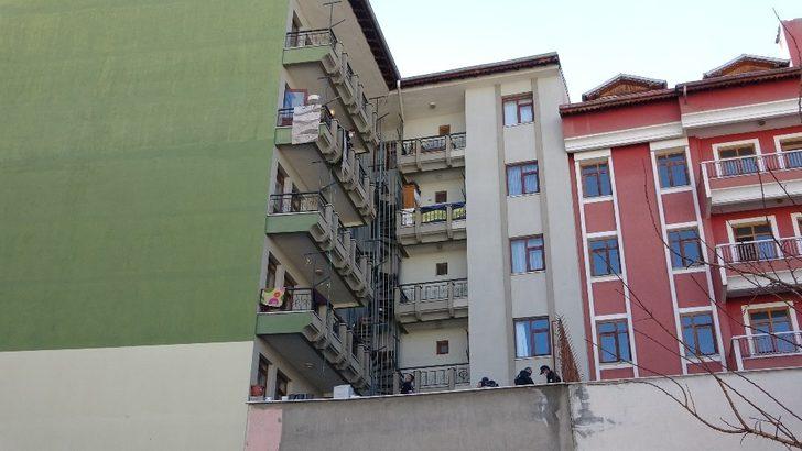 Isparta’da 4. kattan düşen genç kız hayatını kaybetti G2