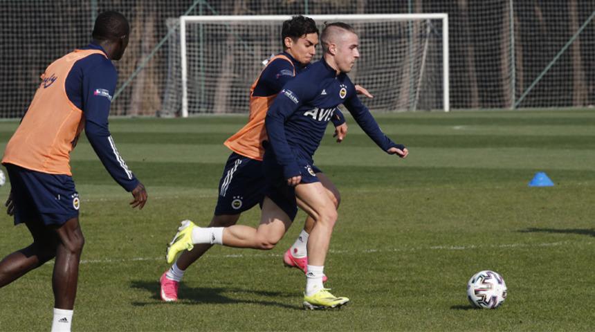 Fenerbahçe, Trabzonspor maçı hazırlıklarına başladı