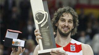 Pau Gasol 20 yıl sonra Barcelona'ya döndü