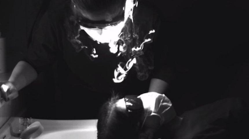 Japonya’da bilim insanları, koronavirüsün ‘konuşmayla’ nasıl yayıldığını ortaya çıkardı