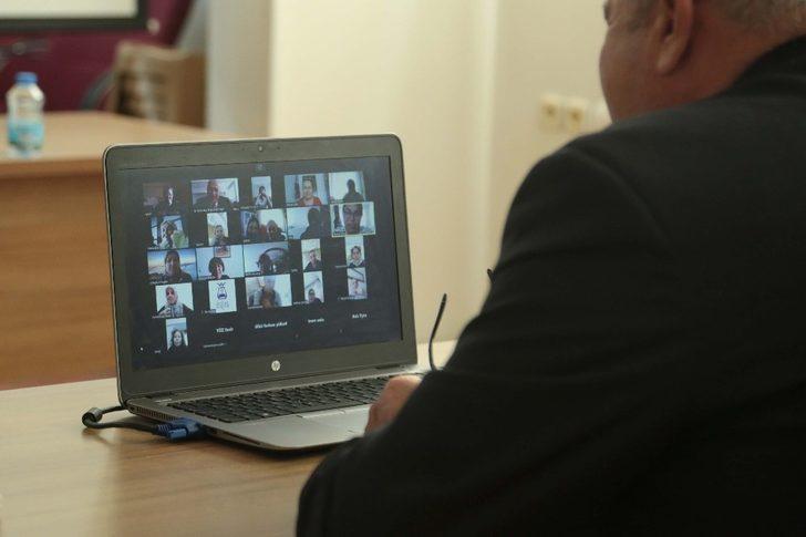 Efeler’de 280 kadın İngilizce dersine başladı G1