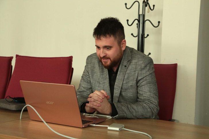 Efeler’de 280 kadın İngilizce dersine başladı G2