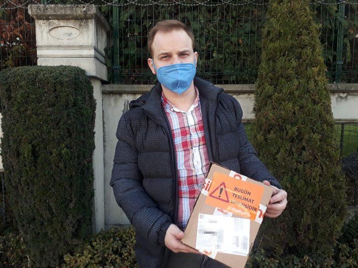 (ÖZEL) İnternetten telefon sipariş verdi, kargodan bisküvi çıktı G3