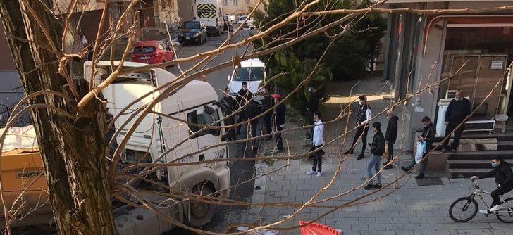 Hafriyat kamyonunun altında kalan 82 yaşındaki kadın hayatını kaybetti G3