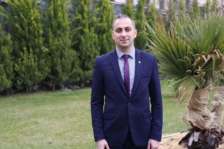 Prof. Dr. Mehmet Lütfi Yola, HKÜ ailesine katıldı G3