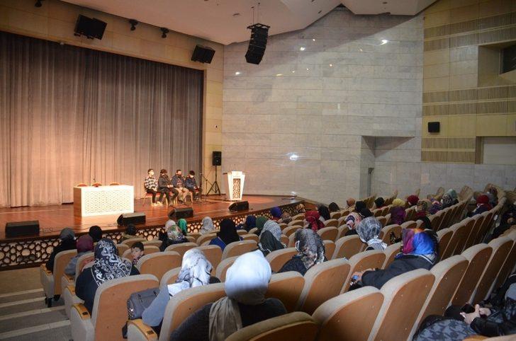 AK Parti Kadın Kolları Gara şehitlerini unutmadı G1