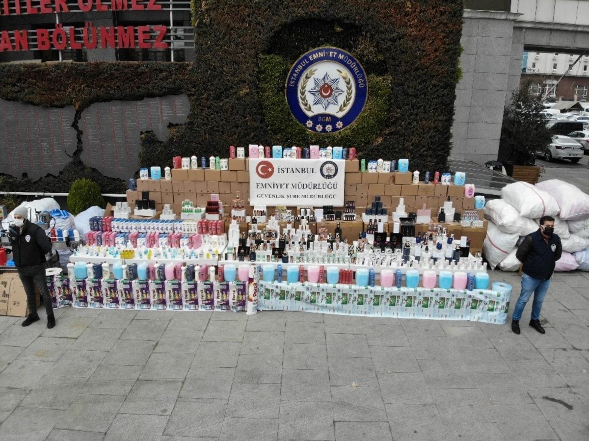 İstanbul&rsquo;da merdiven altı temizlik imalathanelerine baskın: 4 g&ouml;zaltı