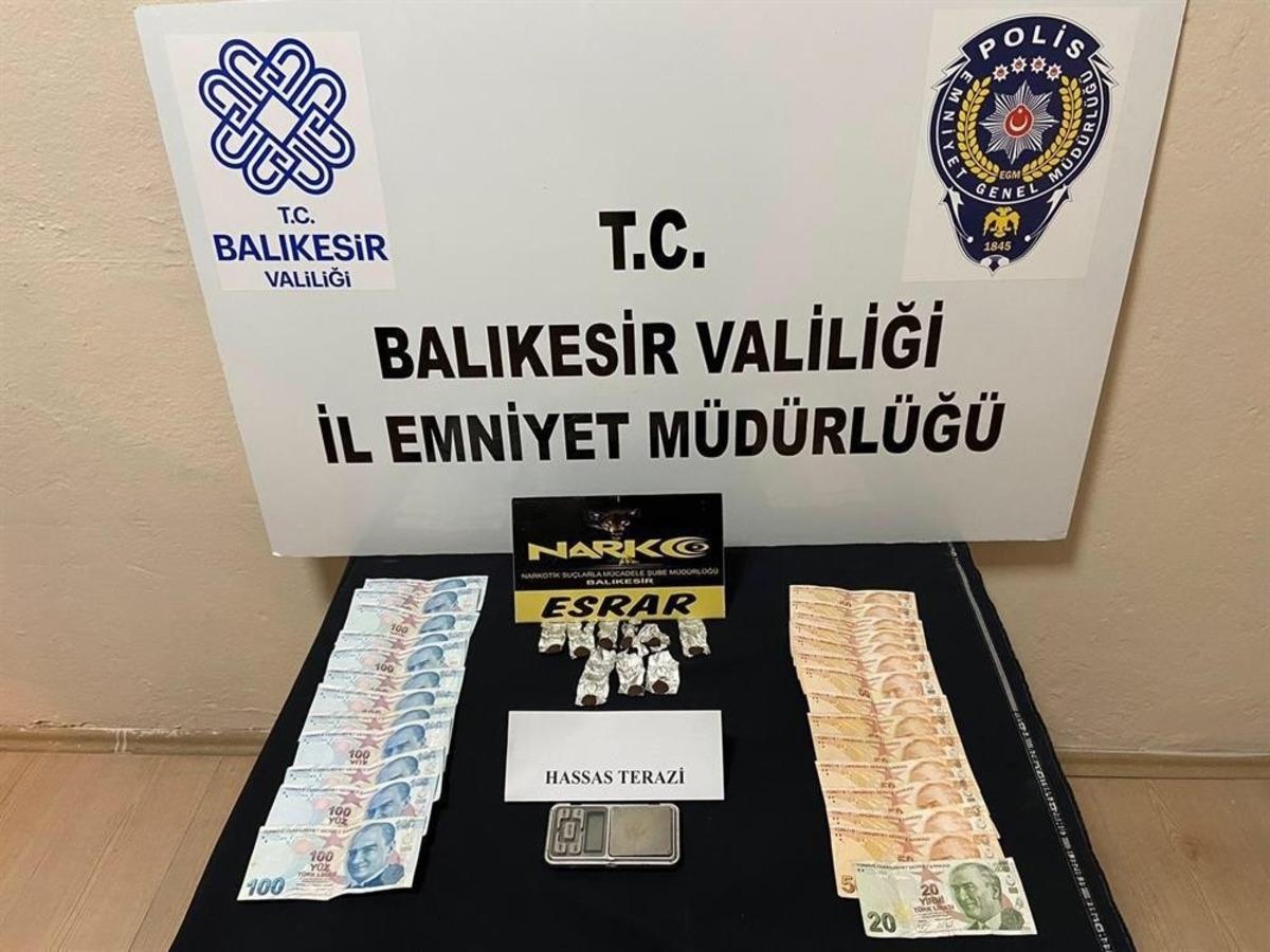 Balıkesir&rsquo;de 12 şahsa uyuşturucu operasyonu