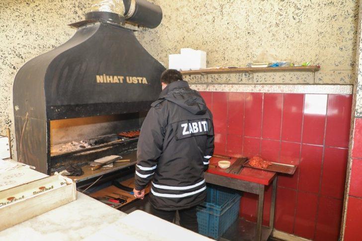 Gürpınar’da iş yerleri denetlendi G3