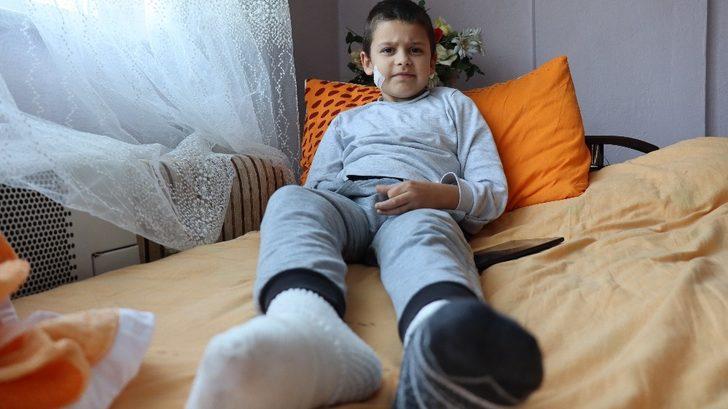 Küçük çocuk 15 dikişle kurtulduğu pitbull dehşetini böyle anlattı: G2