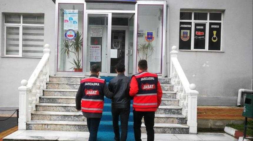 Su&ccedil; makinesi jandarma dedektifleri tarafından yakalandı