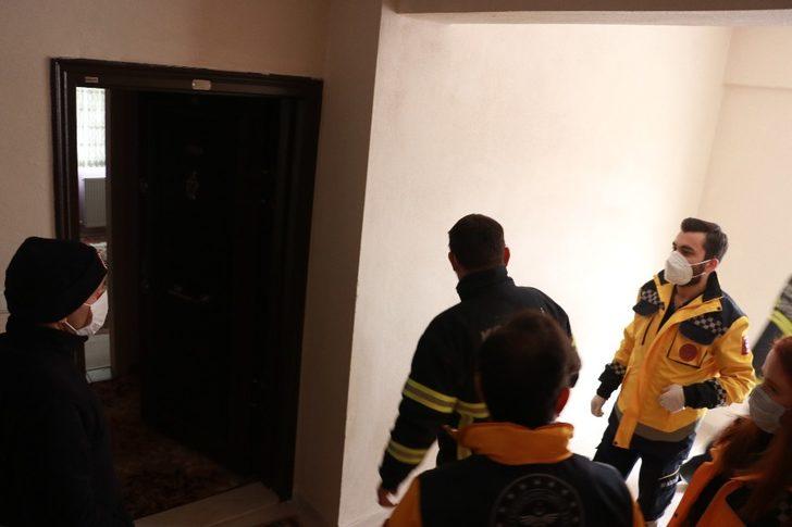 2 gündür kayıp olan otel çalışanını bulmak için 2 kapı kırdılar G2