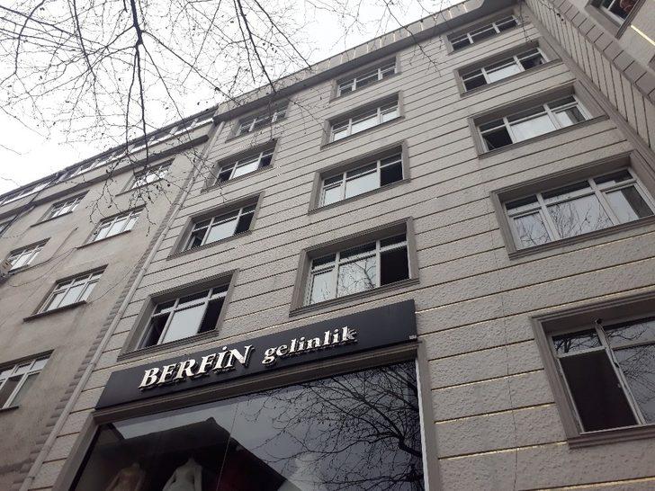 Yangında mahsur kalan çocukları camdan atarak kurtardılar G4