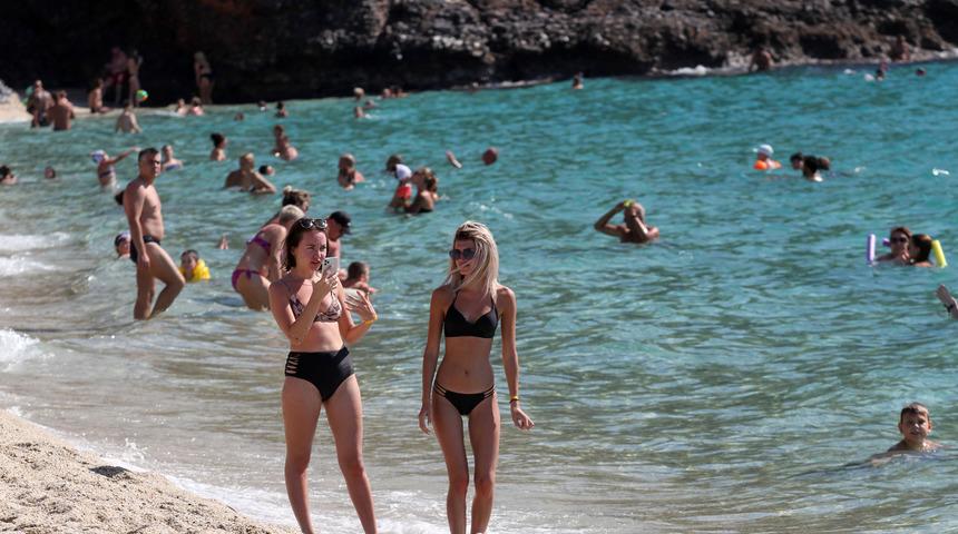 Dünyanın ve Avrupa'nın en gözde plajları belli oldu! Türkiye'den de bir yer listede