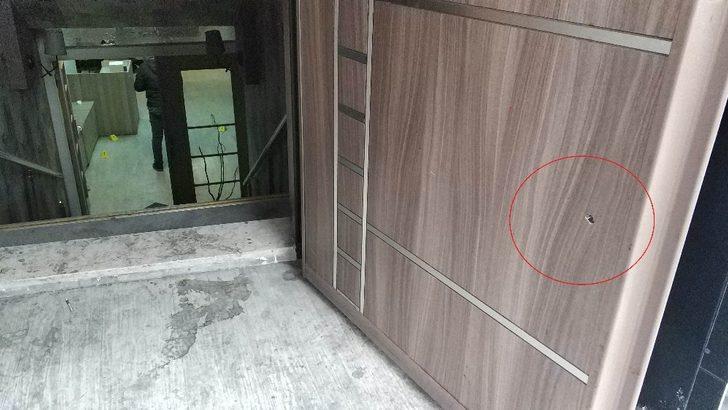 Kafede silahlı saldırıda yaralandı, polis çilingir yardımıyla kapıyı açınca olay ortaya çıktı G4