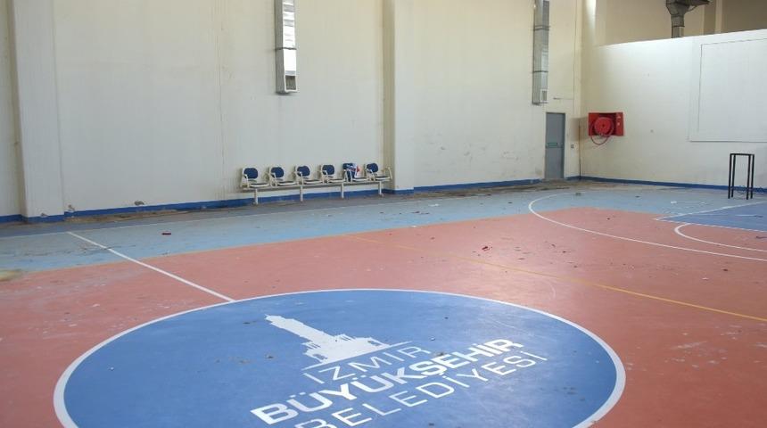 Aliağa Belediyesinden spor salonu a&ccedil;ıklaması