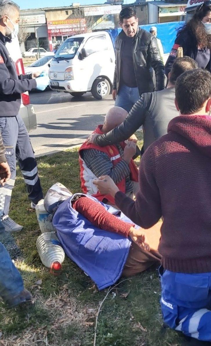 Tırın çarptığı araç savrularak taklalar attı: 3 yaralı G5