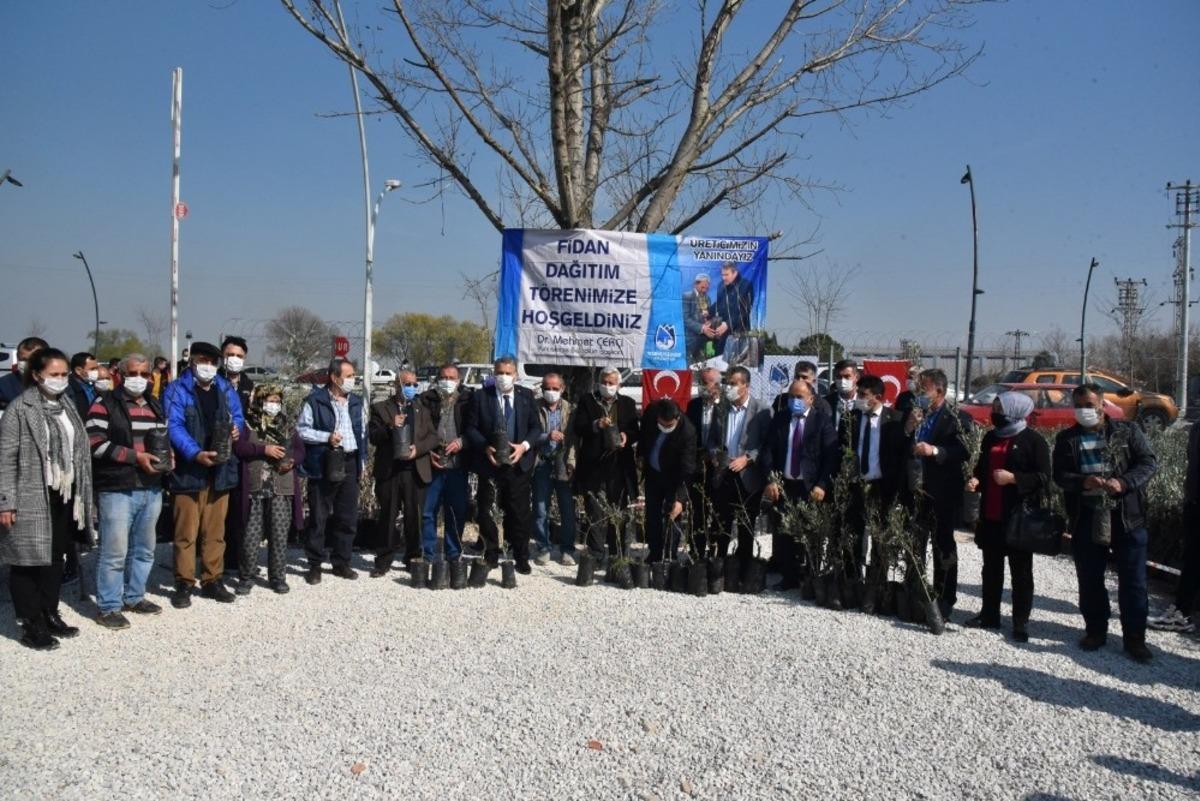 Yunusemre Belediyesi &uuml;reticiyi desteklemeye devam ediyor
