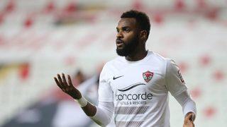 Aaron Boupendza'da şok gerçek ortaya çıktı!