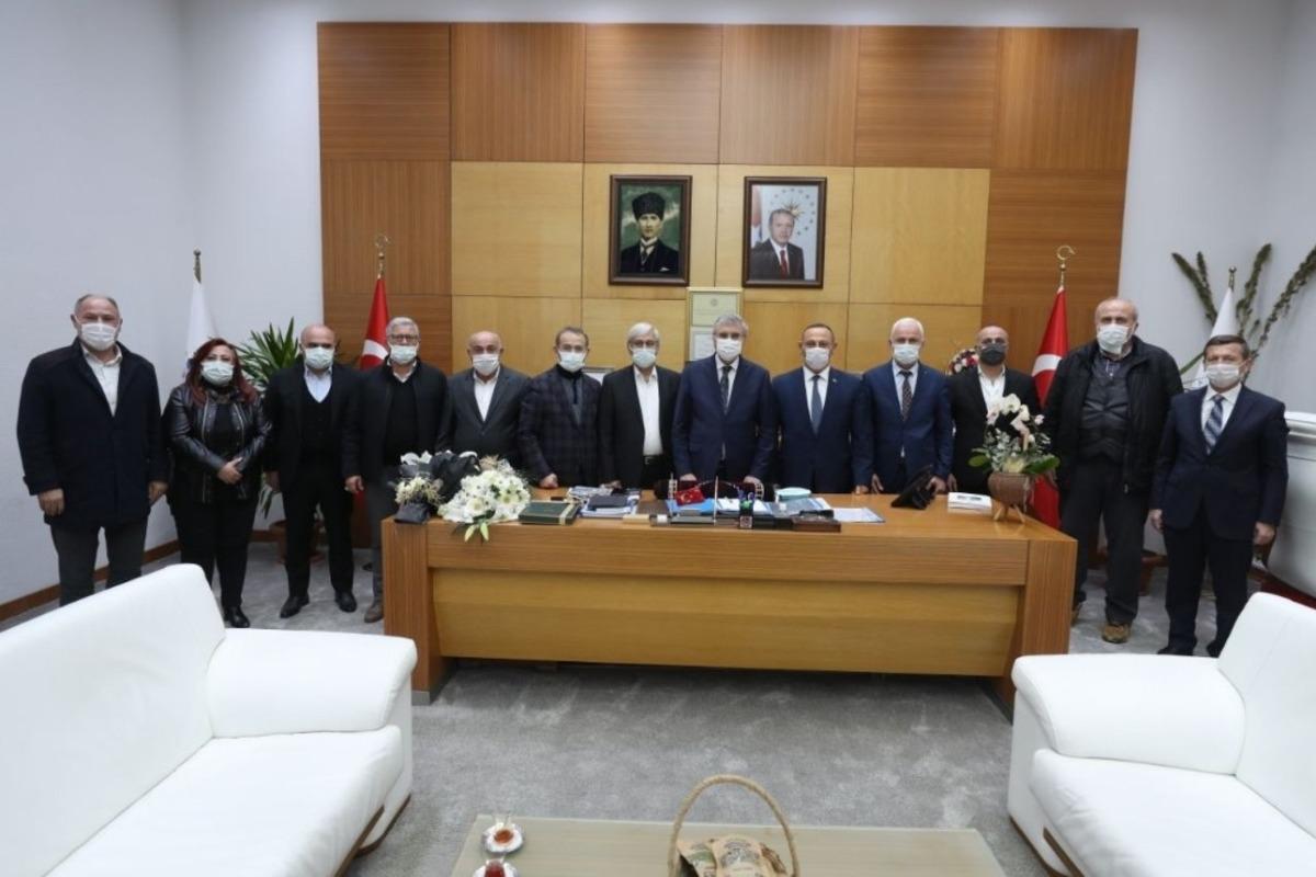 B&uuml;y&uuml;kşehirin &ouml;ncelikli hedefi, Sakarya&rsquo;da kentsel d&ouml;n&uuml;ş&uuml;m&uuml; uygulamak