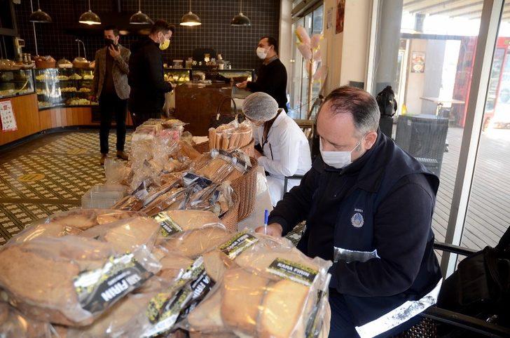 Kuşadası’nda saklama şartlarına uymayan 22,5 kilo unlu mamul imha edildi G2