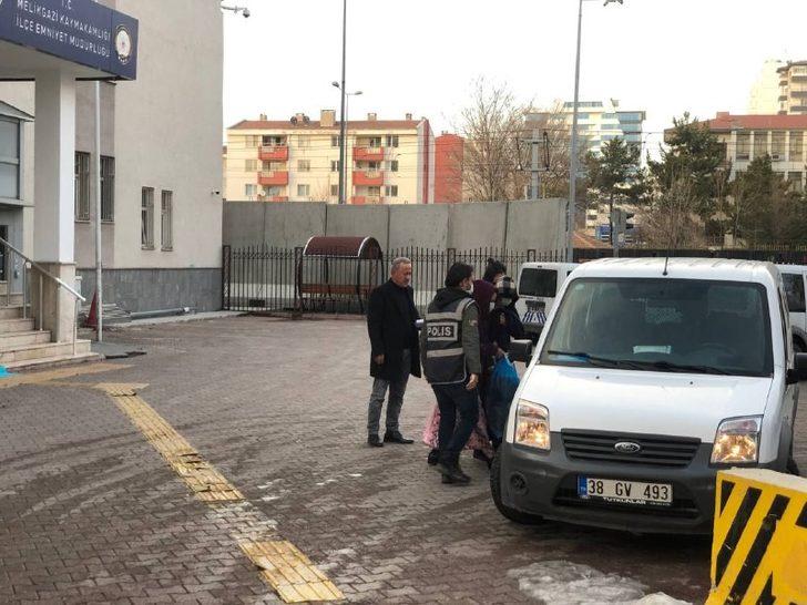 Kesinleşmiş hapis cezası bulunan 2 kadın hırsız tutuklandı G3