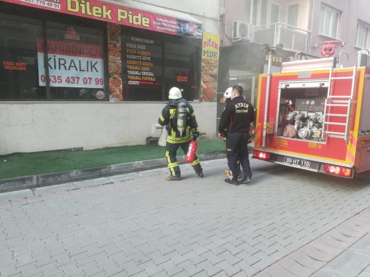 Yoğun duman mahalleliyi panikletti