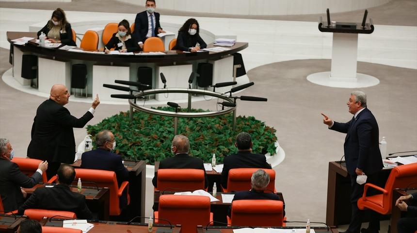 Meclis'te tansiyon yükseldi: 'Kılıçdaroğlu kadar başınıza taş düşsün'