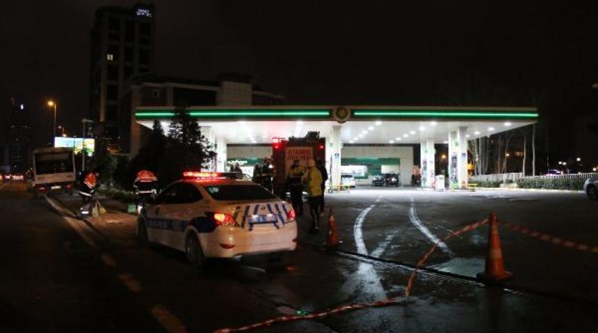 İstanbul'da faciadan dönüldü! Lüks cip benzin istasyonuna girdi