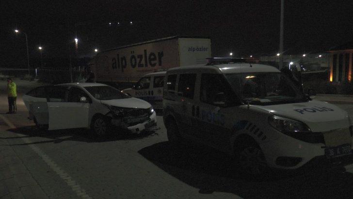 Polisten kaçan alkollü sürücü 2 ekip otosunda çarparak durabildi G1