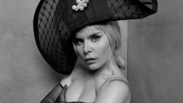 Paloma Faith, göğüslerine lahana koyup paylaştı! İşte sebebi