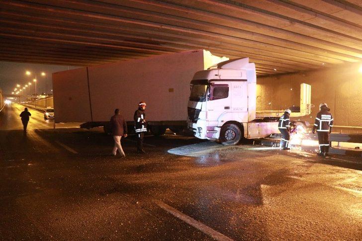 D-100 Karayolunda faciaya ramak kaldı G5