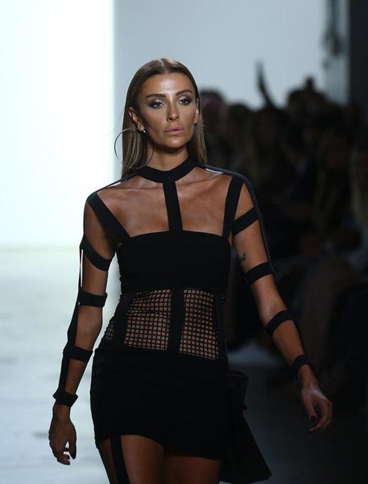 Çağla ve Özge New York'a damga vurdu G5