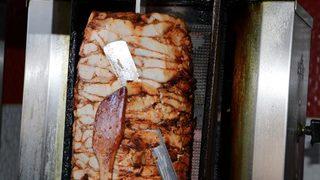 Uzmanından kritik uyarı! Bayat tavuk dönerde ‘düşük’ tehlikesi